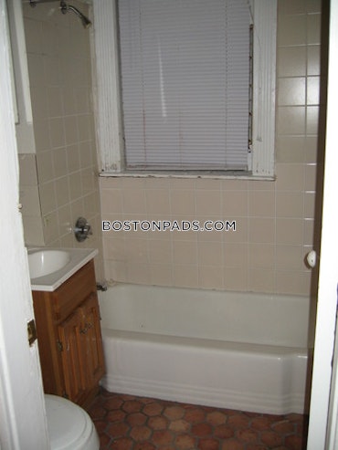 Boston - 1 Beds, 1 Baths