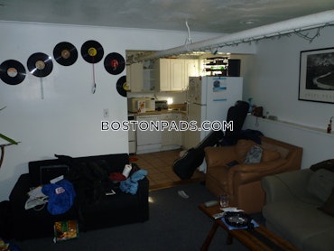 Boston - 3 Beds, 1 Baths