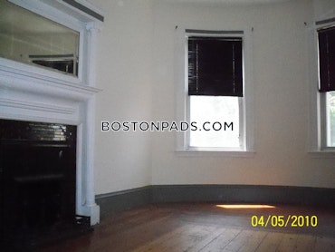 Boston - 3 Beds, 1 Baths