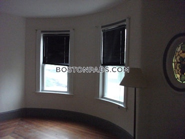 Boston - 3 Beds, 1 Baths