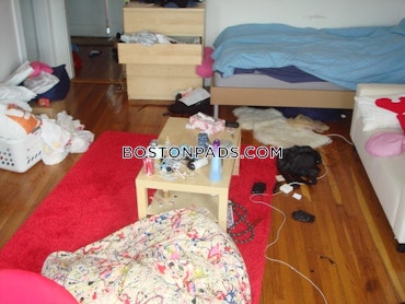 Boston - 0 Beds, 1 Baths