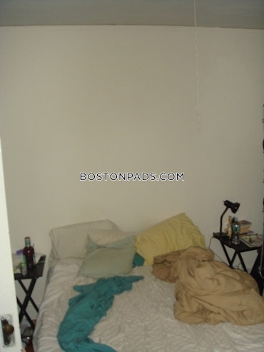 Boston - 1 Beds, 1 Baths