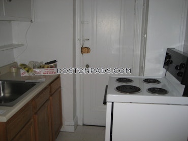 Boston - 1 Beds, 1 Baths