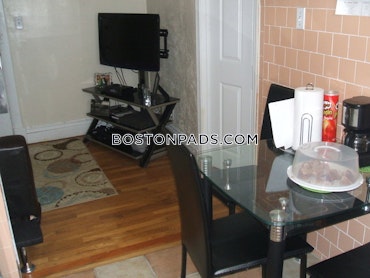 Boston - 1 Beds, 1 Baths