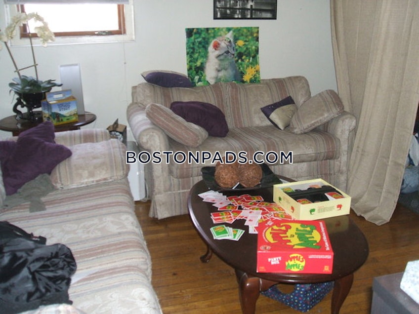 Boston - $2,550+ /month