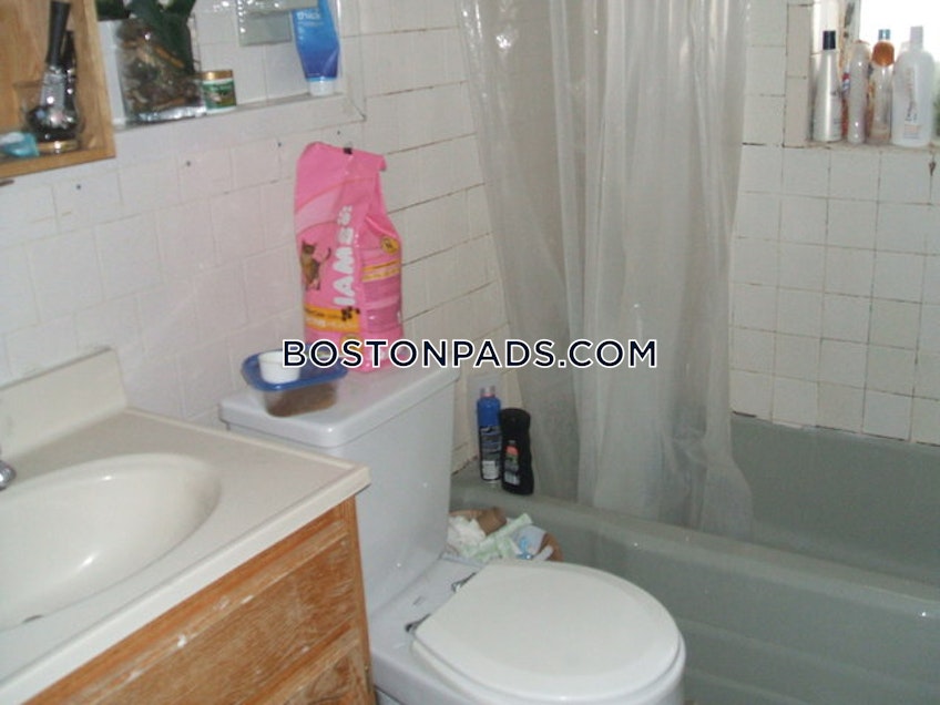 Boston - $2,550+ /month