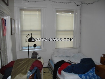 Commonwealth Ave. Boston