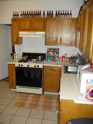 Commonwealth Ave. Boston