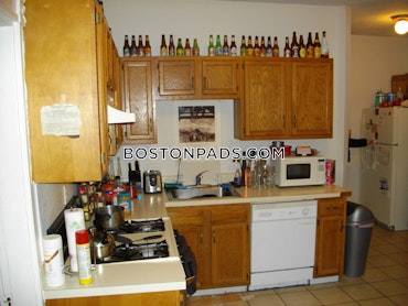 Commonwealth Ave. Boston