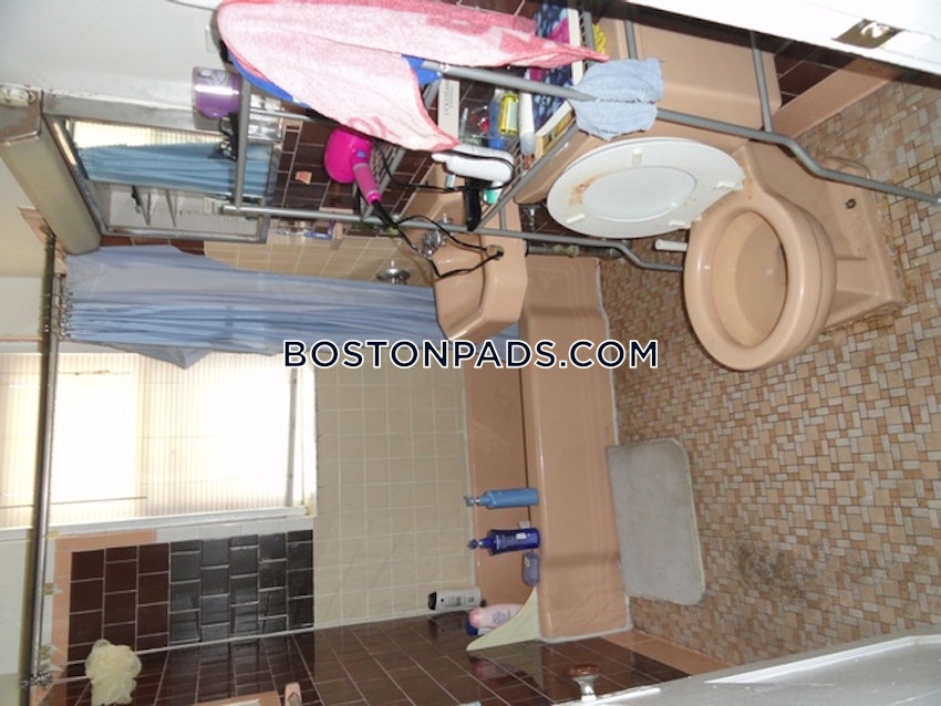 BOSTON - ALLSTON/BRIGHTON BORDER - 2 Beds, 1 Bath - Image 29