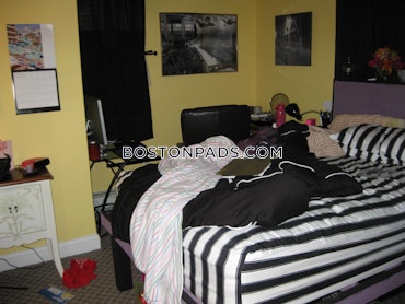 Boston - 2 Beds, 1 Baths