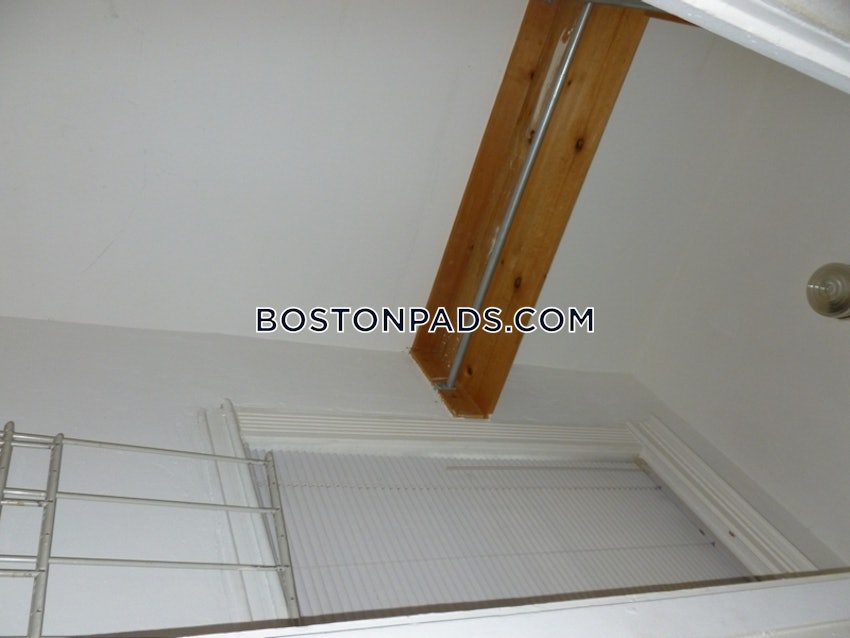 BOSTON - ALLSTON - 1 Bed, 1 Bath - Image 33