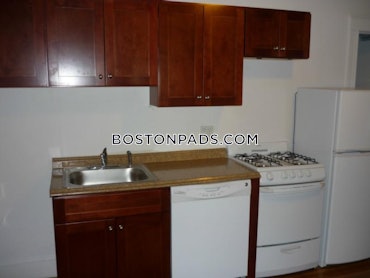 Washington St./ Allston St. - Brighton, Boston, MA - 2 Beds, 1 Bath - $2,400 - ID#4599921