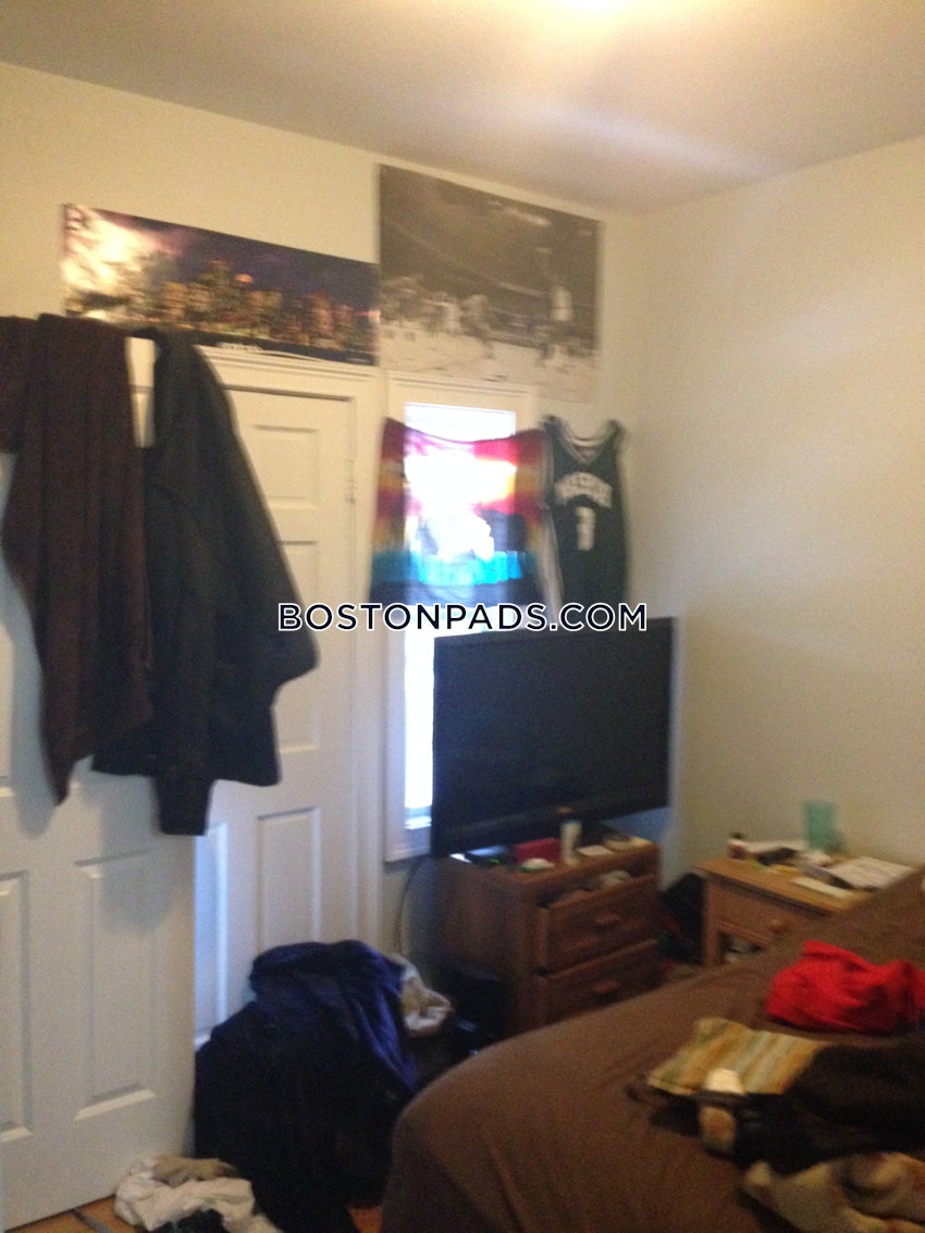 BOSTON - ALLSTON/BRIGHTON BORDER - 2 Beds, 1 Bath - Image 14