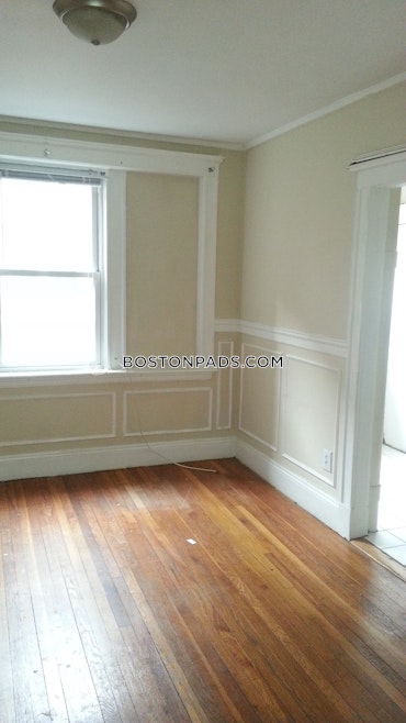 Boston - 2 Beds, 1 Baths