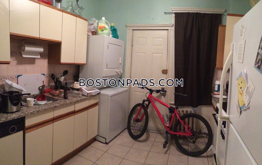 BOSTON - ALLSTON/BRIGHTON BORDER - 2 Beds, 1 Bath - Image 7