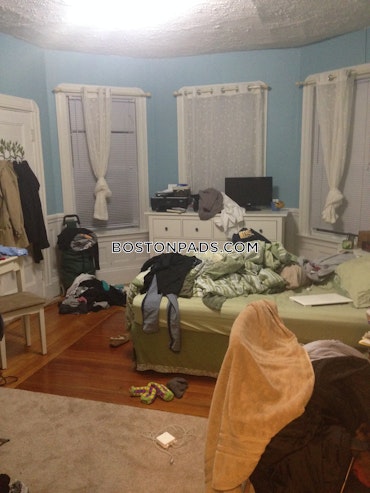 Boston - 3 Beds, 1 Baths