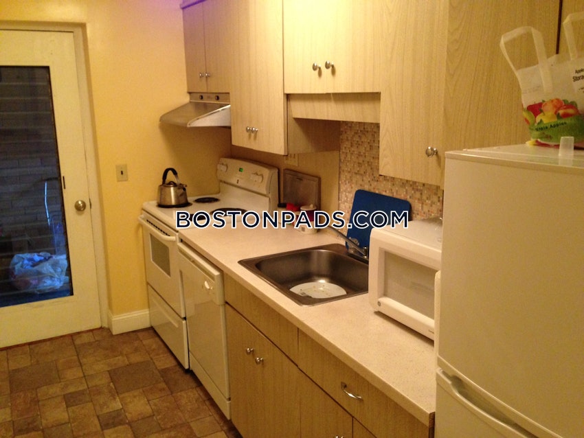 BOSTON - BRIGHTON- WASHINGTON ST./ ALLSTON ST. - 1 Bed, 1 Bath - Image 3