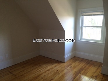 Boston - 5 Beds, 2 Baths