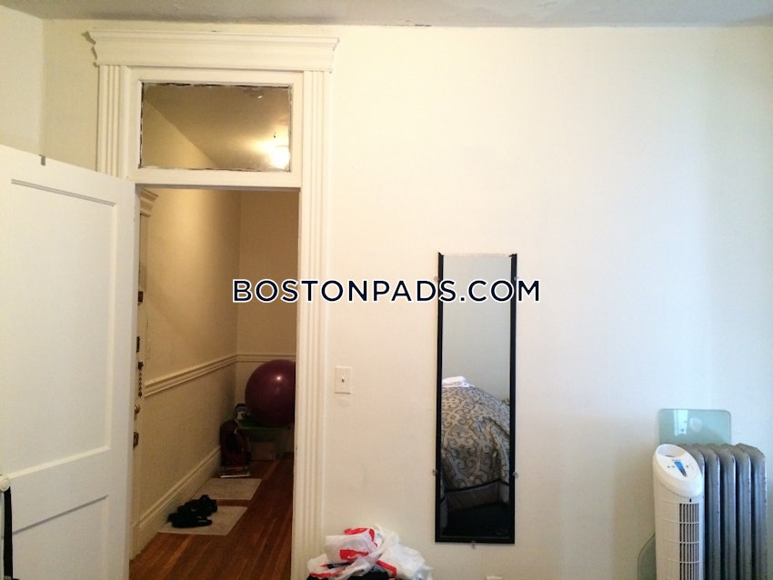 BOSTON - ALLSTON - 1 Bed, 1 Bath - Image 26