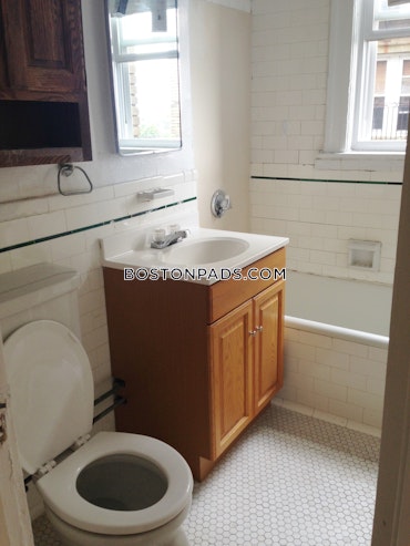 Boston - 1 Beds, 1 Baths