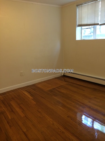 Boston - 1 Beds, 1 Baths