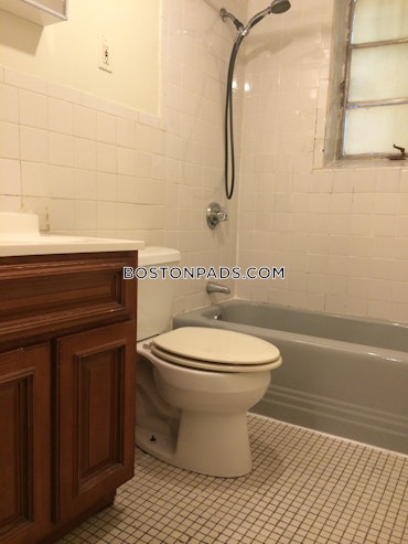 Boston - 1 Beds, 1 Baths