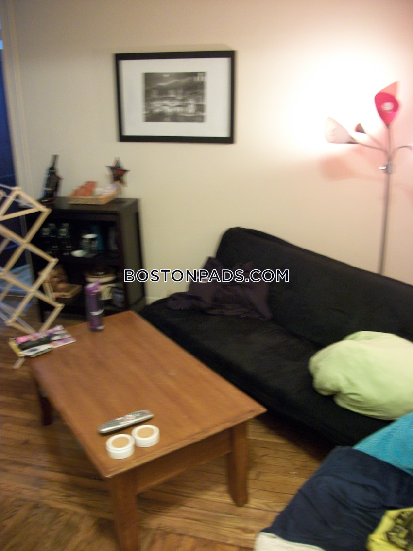 BOSTON - ALLSTON/BRIGHTON BORDER - 2 Beds, 1 Bath - Image 2