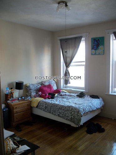 Boston - 2 Beds, 1 Baths