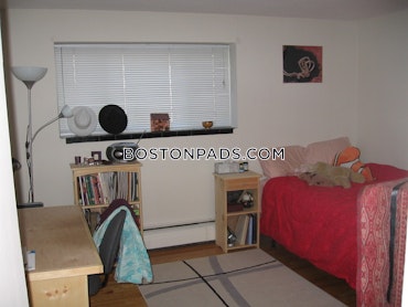 Boston - 2 Beds, 1 Baths