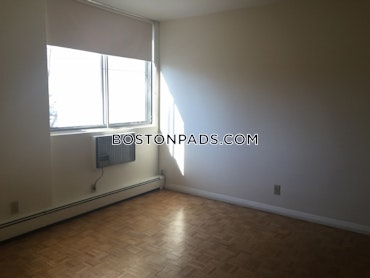 Boston - 2 Beds, 1 Baths