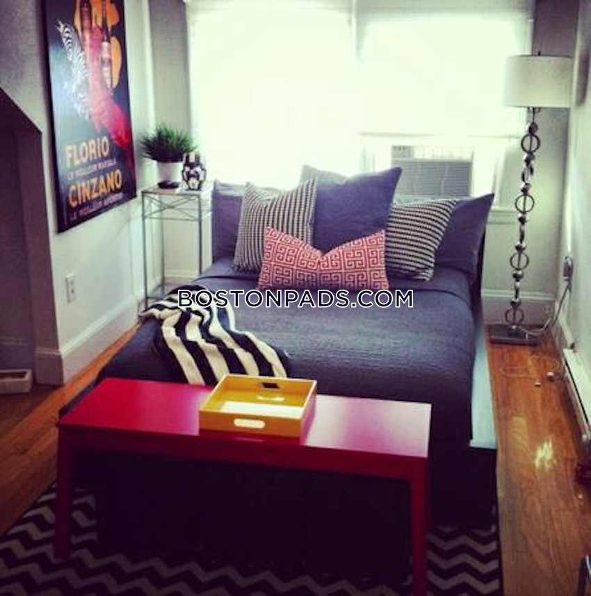 BOSTON - ALLSTON - 1 Bed, 1 Bath - Image 15