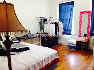 Boston - 2 Beds, 1 Baths