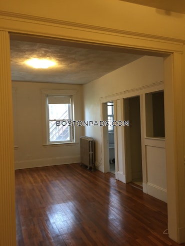 Boston - 0 Beds, 1 Baths