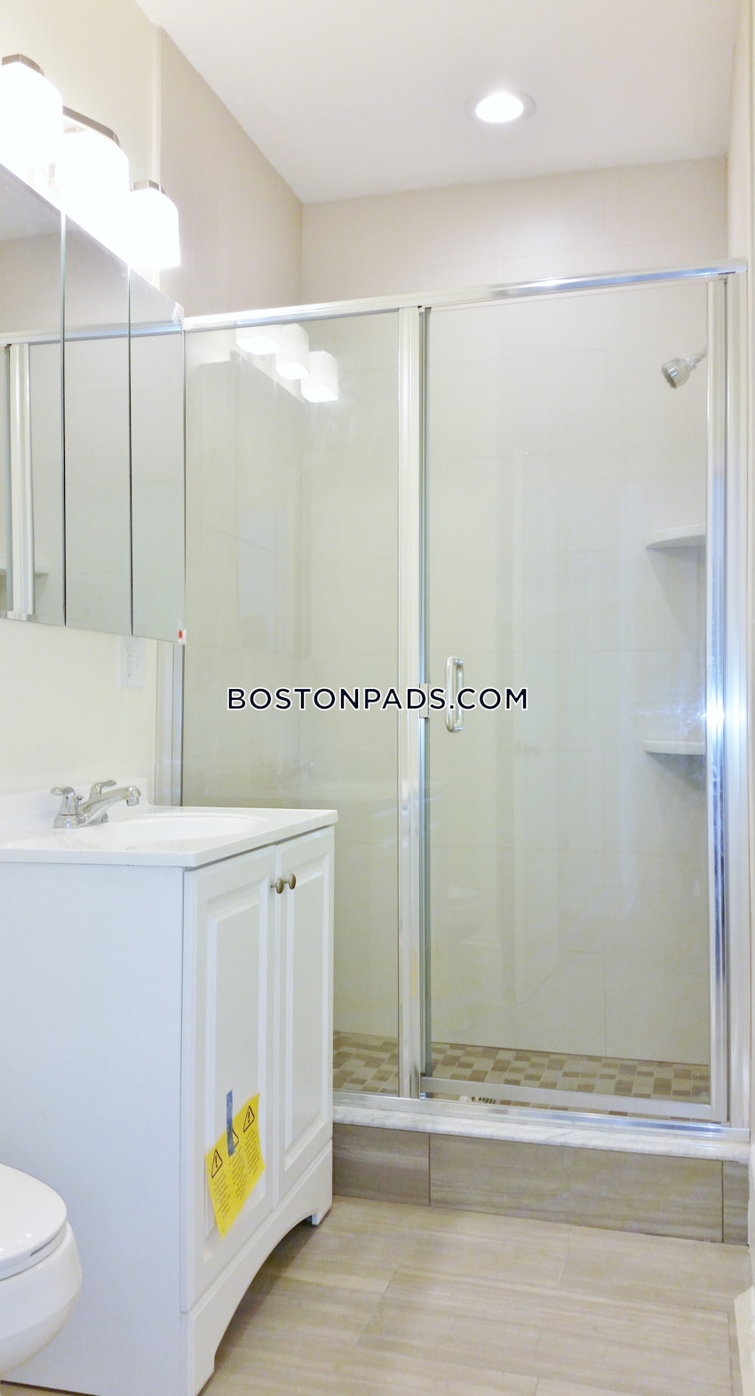 BOSTON - ALLSTON/BRIGHTON BORDER - 4 Beds, 2 Baths - Image 11