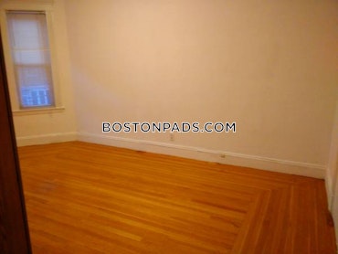 Boston - 3 Beds, 1 Baths