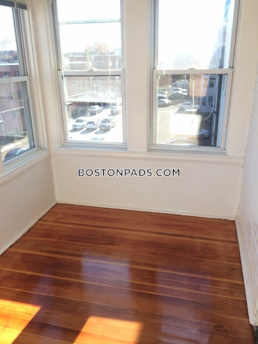 Boston - 3 Beds, 1 Baths