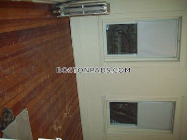 Boston - 1 Beds, 1 Baths