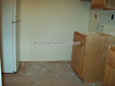 Boston - 1 Beds, 1 Baths