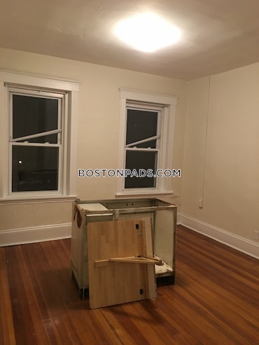 Boston - 1 Beds, 1 Baths