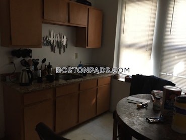 Boston - 0 Beds, 1 Baths