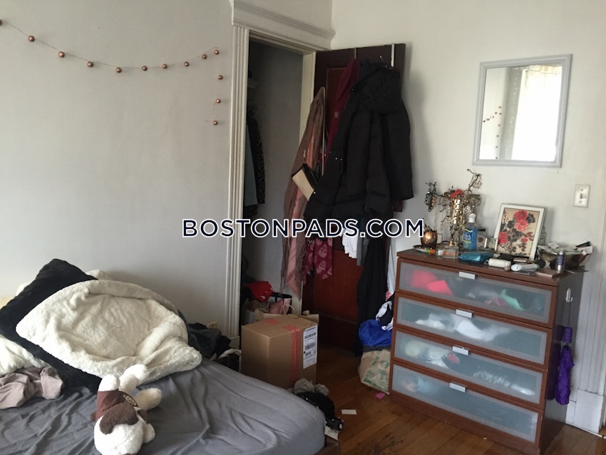 BOSTON - ALLSTON/BRIGHTON BORDER - 2 Beds, 1 Bath - Image 10