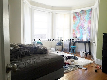 Boston - 2 Beds, 1 Baths