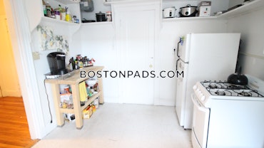 Boston - 2 Beds, 1 Baths