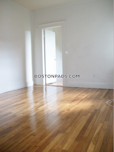 Boston - 2 Beds, 1 Baths