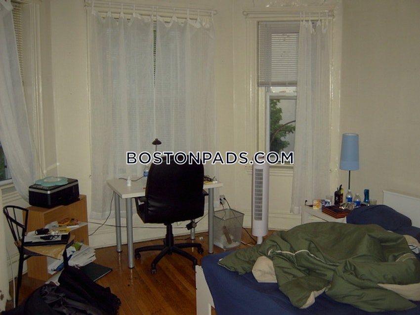 BOSTON - ALLSTON/BRIGHTON BORDER - 2 Beds, 1 Bath - Image 26