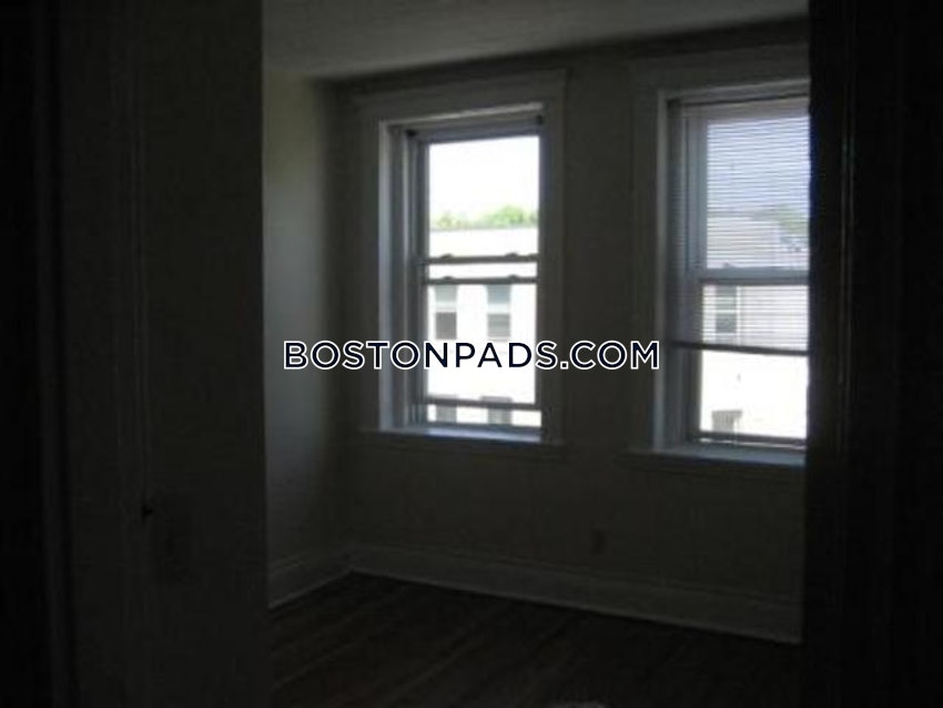 BOSTON - ALLSTON/BRIGHTON BORDER - 2 Beds, 1 Bath - Image 17