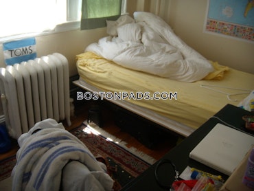 Boston - 2 Beds, 1 Baths