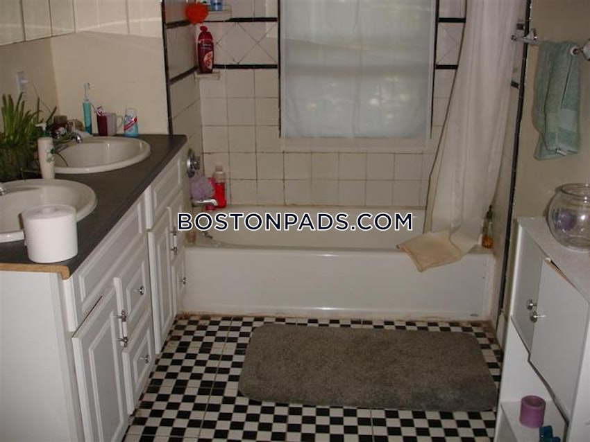 BOSTON - ALLSTON/BRIGHTON BORDER - 5 Beds, 2 Baths - Image 55