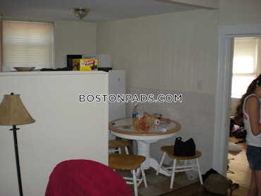 Boston - 2 Beds, 1 Baths